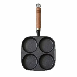 4-cup cast iron egg pan with wooden handle isolated on white background KL-KA-GAD-002
